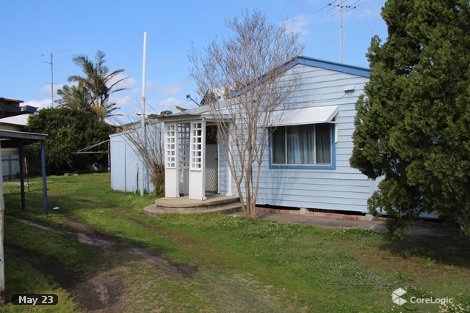 2 Marks Pde, Marks Point, NSW 2280