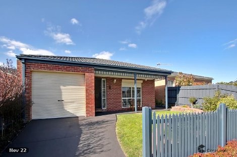 32 Forest Oak Dr, Upper Ferntree Gully, VIC 3156