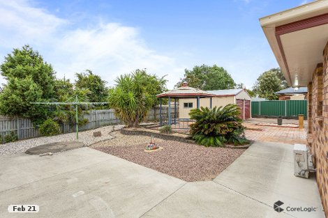 8 Matthew Ct, Crows Nest, QLD 4355