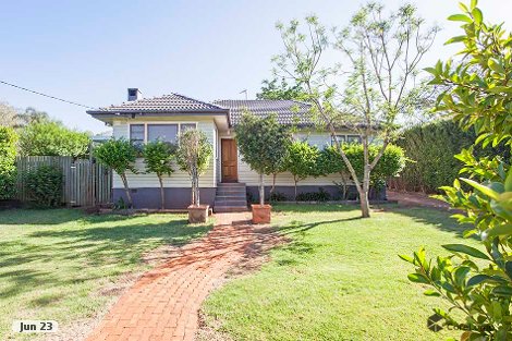 61 Wooldridge St, Mount Lofty, QLD 4350