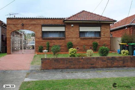 12 Welfare Ave N, Beverly Hills, NSW 2209