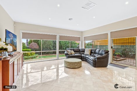 35 Landscape Dr, Hillside, VIC 3037