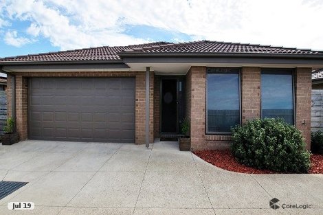 2/9 Burnnett Ct, Longwarry, VIC 3816