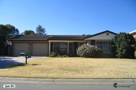 8 Chippenham Pl, Chipping Norton, NSW 2170