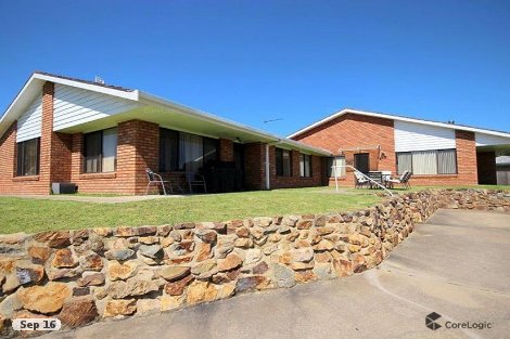 1/9 Wellings Ct, Eden, NSW 2551