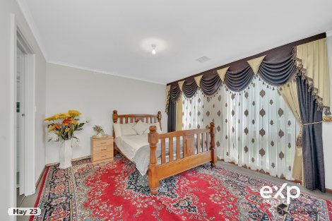 5 Cowan Dr, Pooraka, SA 5095