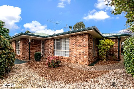 2 Dalzell Cres, Darling Heights, QLD 4350