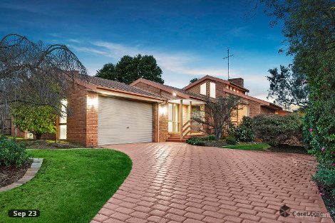 30 Maxine Dr, St Helena, VIC 3088