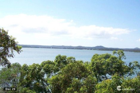 4 Azure Ct, Lamb Island, QLD 4184