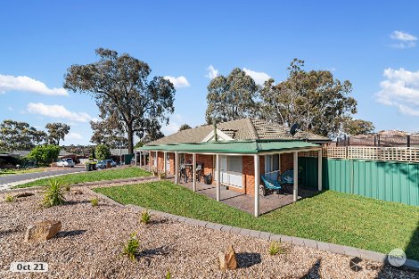 8 Manooka Ct, California Gully, VIC 3556