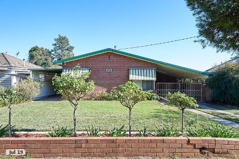 252 Bourke St, Tolland, NSW 2650