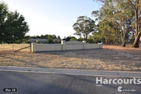 33 Woodland Gr, Waldara, VIC 3678