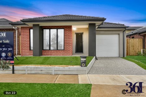 48 Carfin Cct, Thornhill Park, VIC 3335