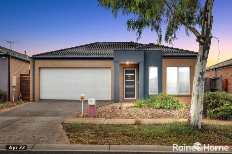 30 Barleygrass Cres, Brookfield, VIC 3338