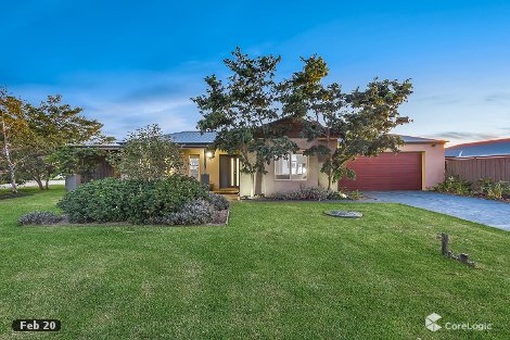 13 Makitti Cl, Tooradin, VIC 3980