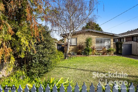 194 Eighth Ave, Rosebud, VIC 3939