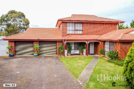 8 Catalina Pl, Melton West, VIC 3337