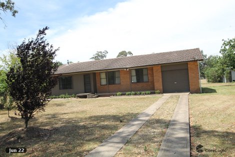 54 Debenham St, Blandford, NSW 2338