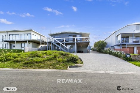 17 Cross St, Lake Tyers Beach, VIC 3909