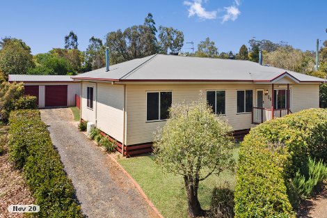 14 Lake Dr, Meringandan, QLD 4352