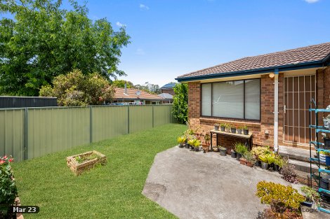 61 Hamlet Cres, Rosemeadow, NSW 2560