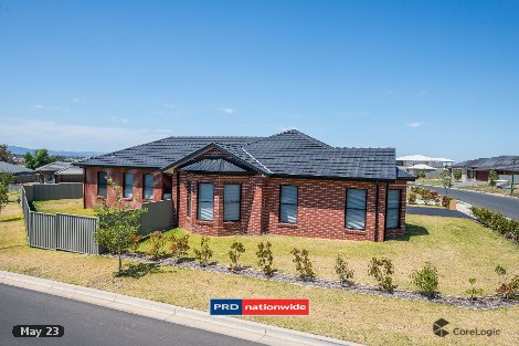 5 Peak Dr, Hillvue, NSW 2340