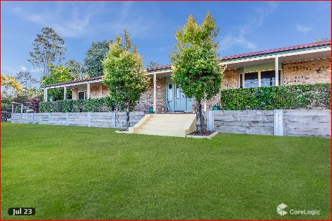 4 Chatswood Ct, Arana Hills, QLD 4054