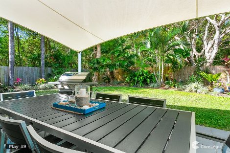 32 Trivia St, Palm Cove, QLD 4879