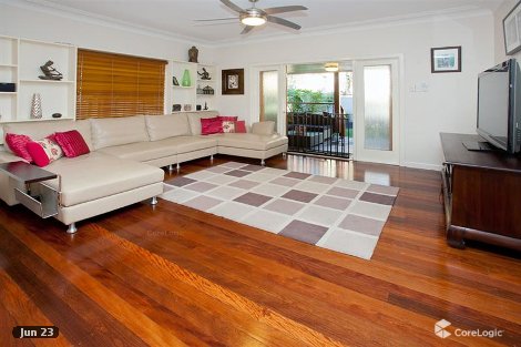 102 Arnold St, Holland Park, QLD 4121