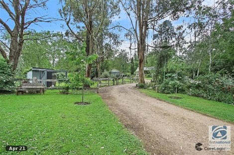 24 Dingle Rd, Beechworth, VIC 3747