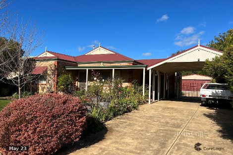 35 Blair Dr, Kyneton, VIC 3444