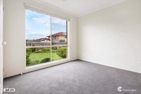 32 Glenbrook Cres, Lynbrook, VIC 3975