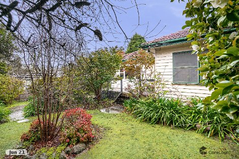 12 Herbert St, Ringwood, VIC 3134