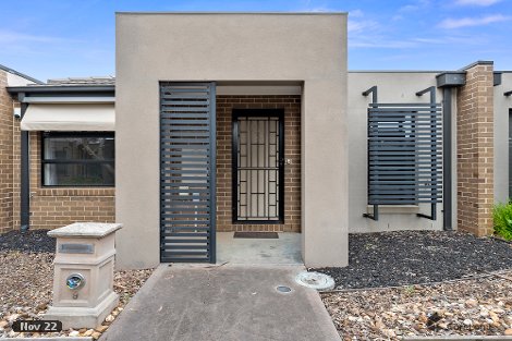 9 Peppermint Lane S, Melton, VIC 3337