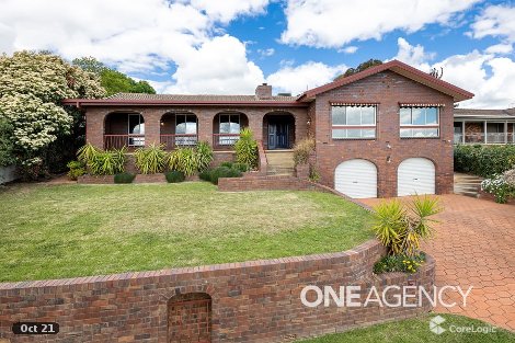 9 Amsterdam Cres, Tolland, NSW 2650