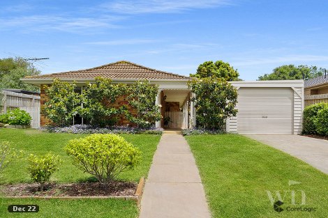 17 Nichols Dr, Mornington, VIC 3931