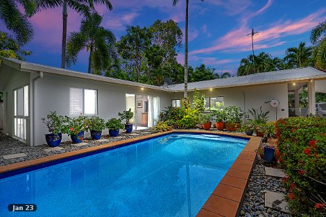 3 Drupa St, Palm Cove, QLD 4879