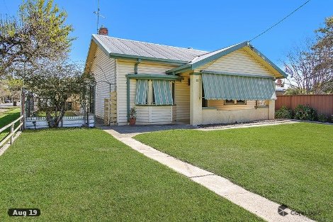 12 Martin Pl, Benalla, VIC 3672