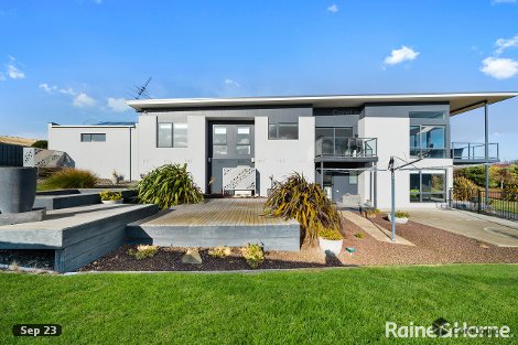 1 Endeavour Ct, Tranmere, TAS 7018