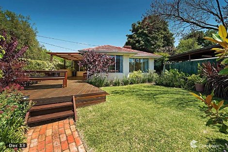 4 Chris Ct, Oak Park, VIC 3046