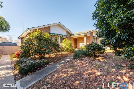 11 Mcdonald St, Chifley, ACT 2606