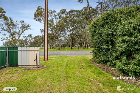 1 Oak Ave, Lucindale, SA 5272