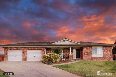 4 Chisholm Pl, Lloyd, NSW 2650