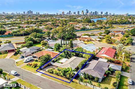 3 Lautoka Ct, Clear Island Waters, QLD 4226