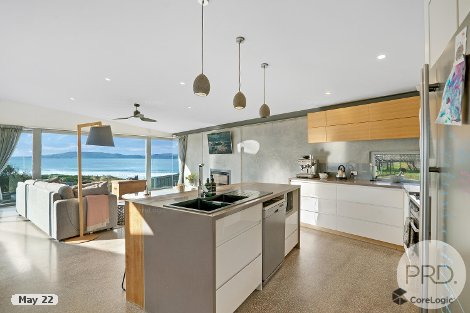 450 Clifton Beach Rd, Clifton Beach, TAS 7020