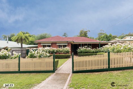 7 Nicholas Rd, Wandin North, VIC 3139