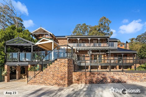 834 Henry Lawson Dr, Picnic Point, NSW 2213