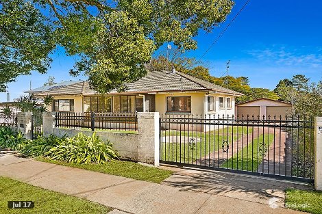 269 Geddes St, Centenary Heights, QLD 4350