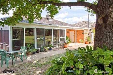 72 Meadow St, Kooringal, NSW 2650