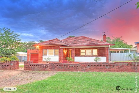 2 James St, Kooringal, NSW 2650